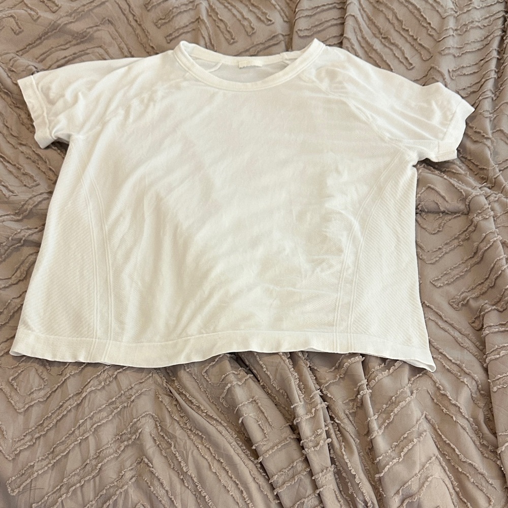 Athleta Girl Power Up Sport Length Tee